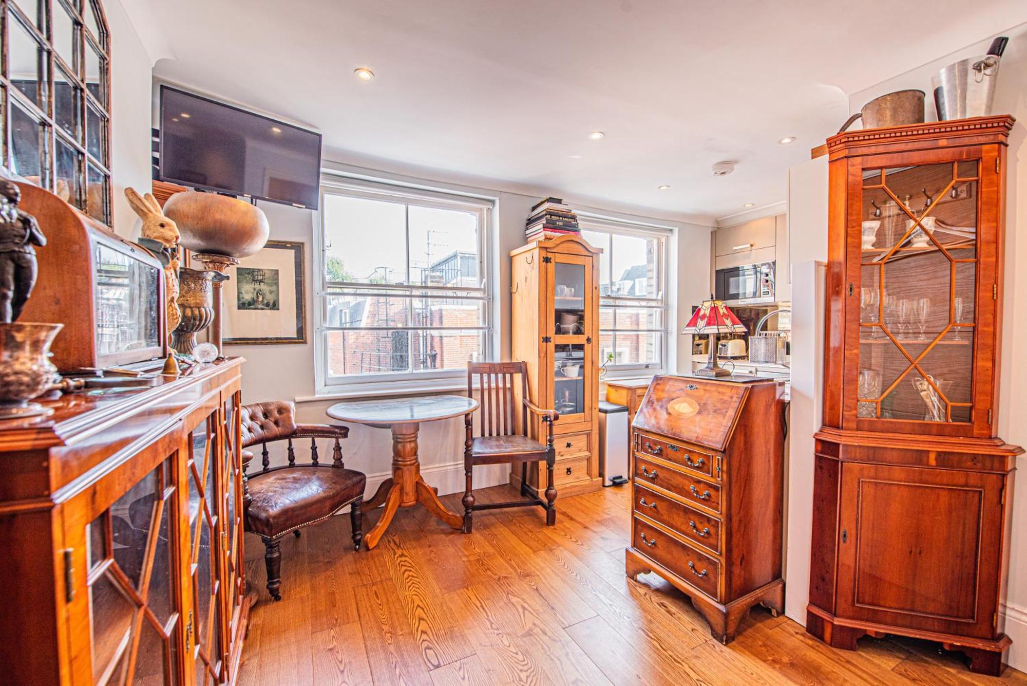 Stylish 1-bed Flat In Soho - Prime *