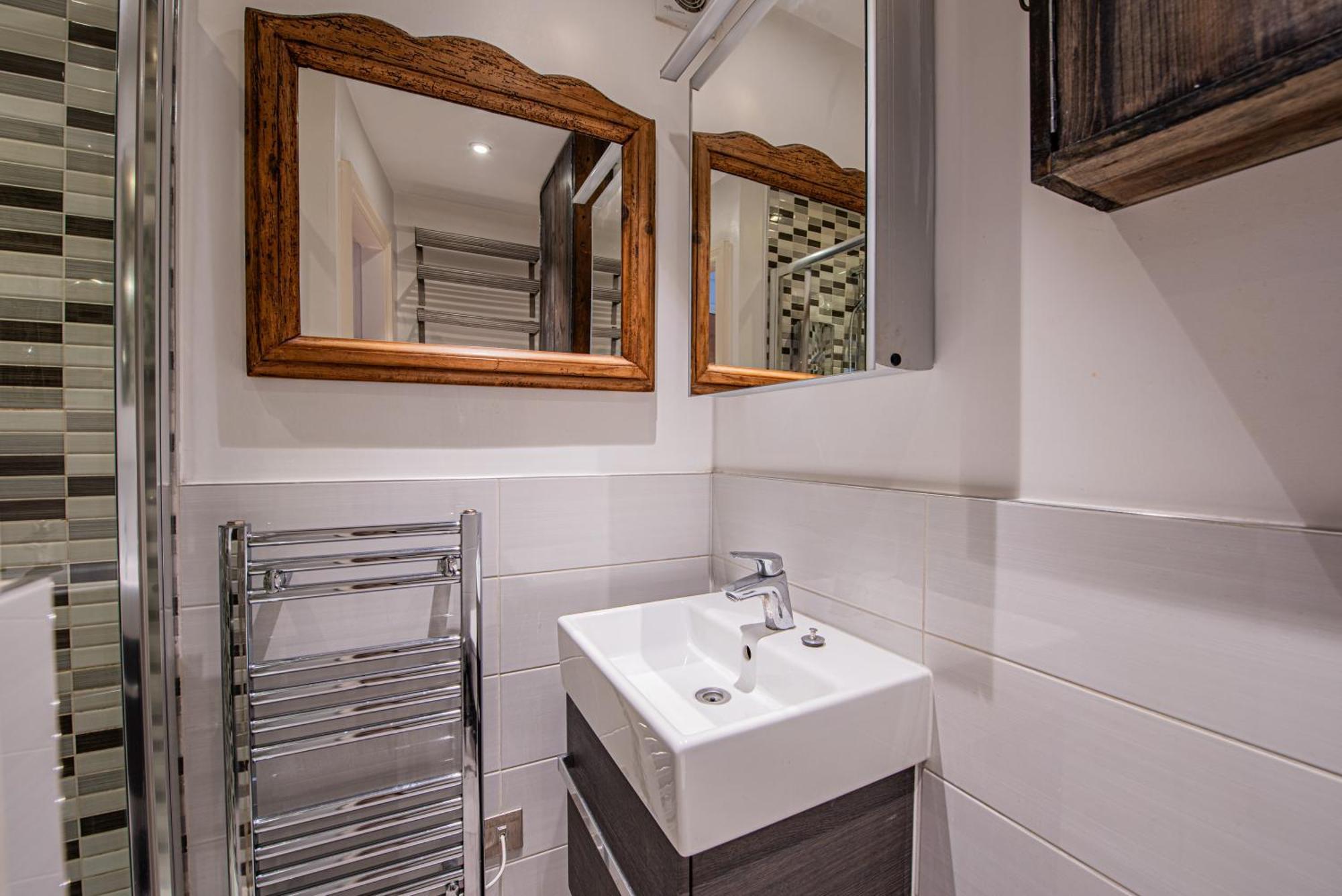 Stylish 1-bed Flat In Soho - Prime Apartment London